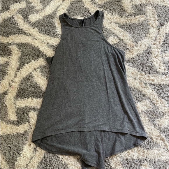 Carbon38 tie back tank - Picture 5 of 5